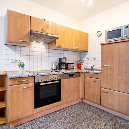 Haus Huegel - 2 *